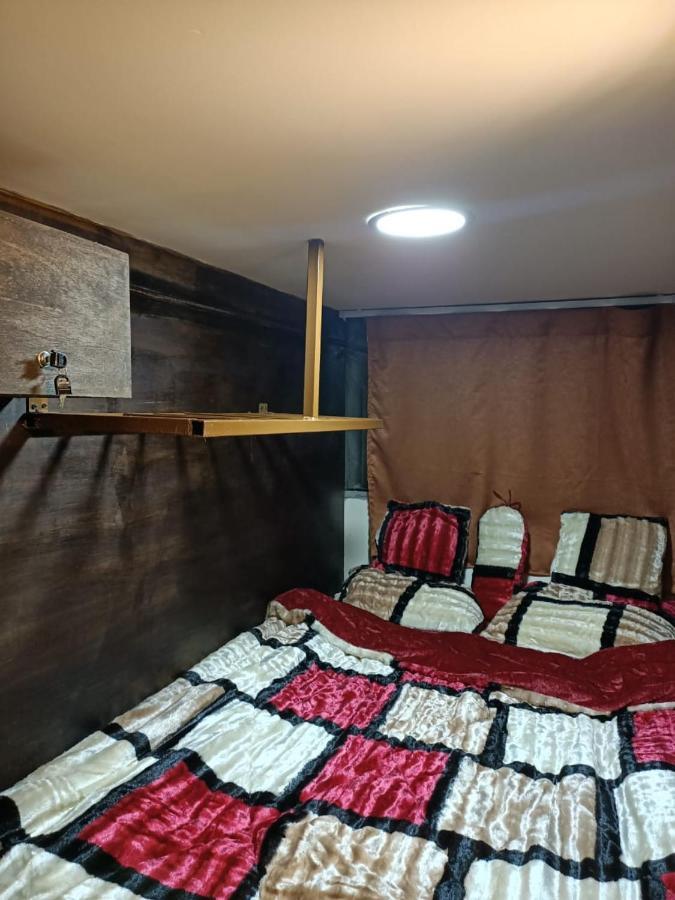Petra Cabin Dorms Hostel Wadi Musa Buitenkant foto
